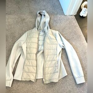 AVIA size M athletic jacket gray
